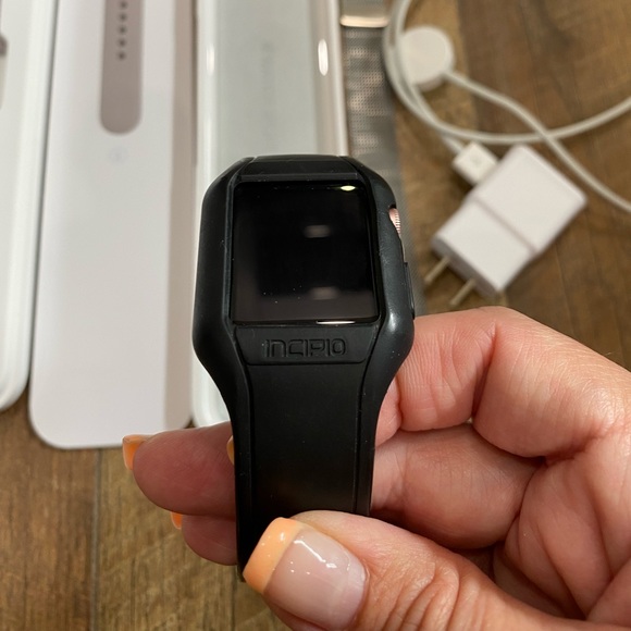 Apple Watch Sport. 38mm Case. 1 st generation - Picture 2 of 10
